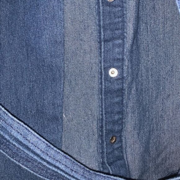 Denim Blue Womens Button Down Jean Shirt Fitted Western Style - Picture 8 of 13